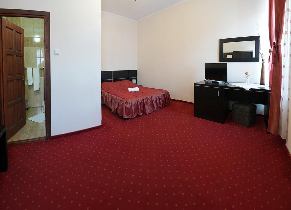 Hotel Rubin*** Gheorgheni  Luaran gambar